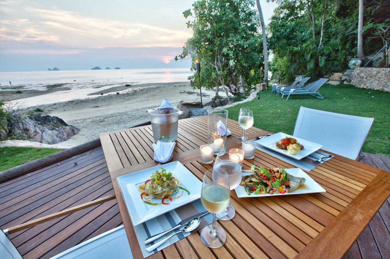 The View Villa Taling Ngam Beach Buitenkant foto